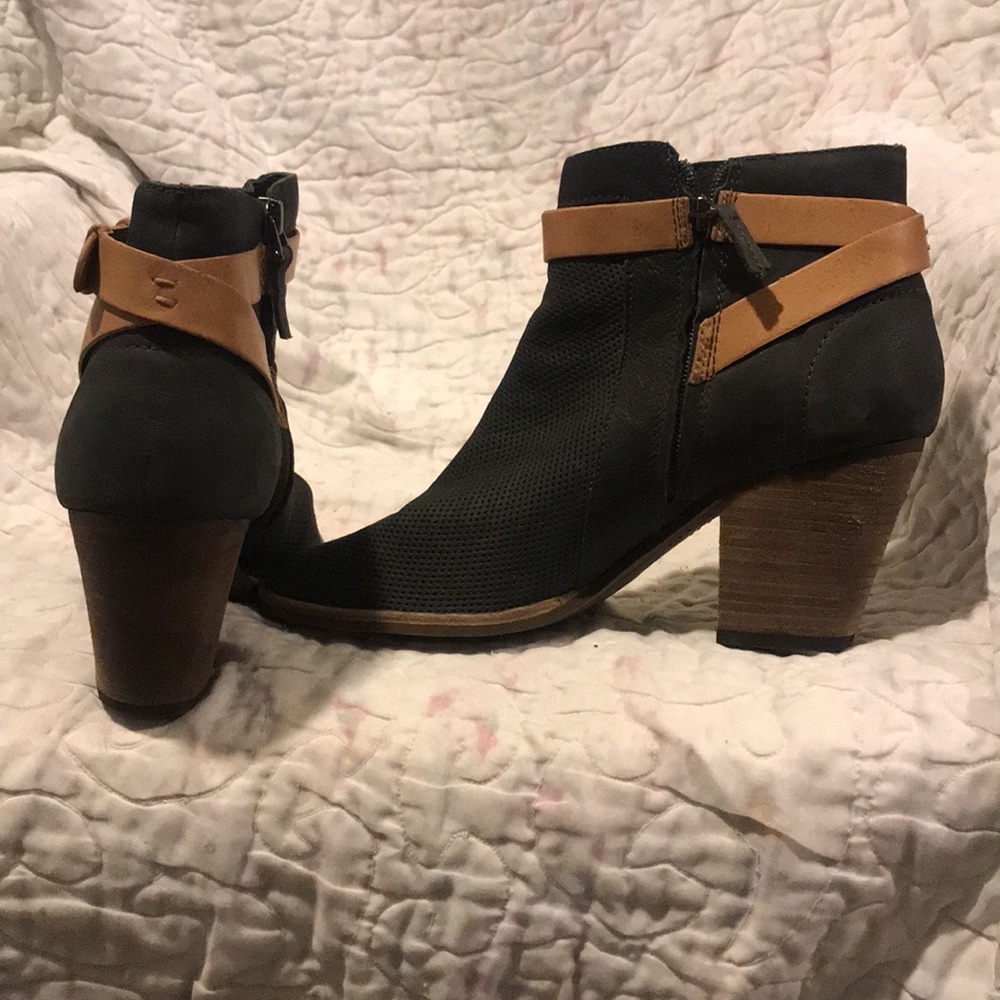 Dolce Vita Leather Bootie